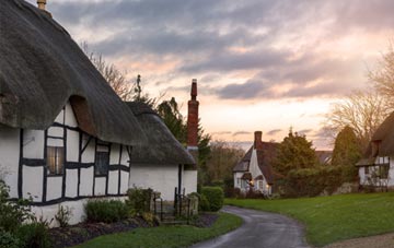 is West Yatton thatch roofing popular